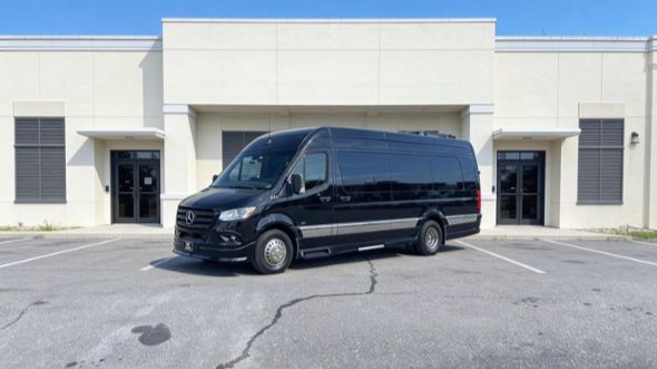 15 passenger sprinter van carlsbad