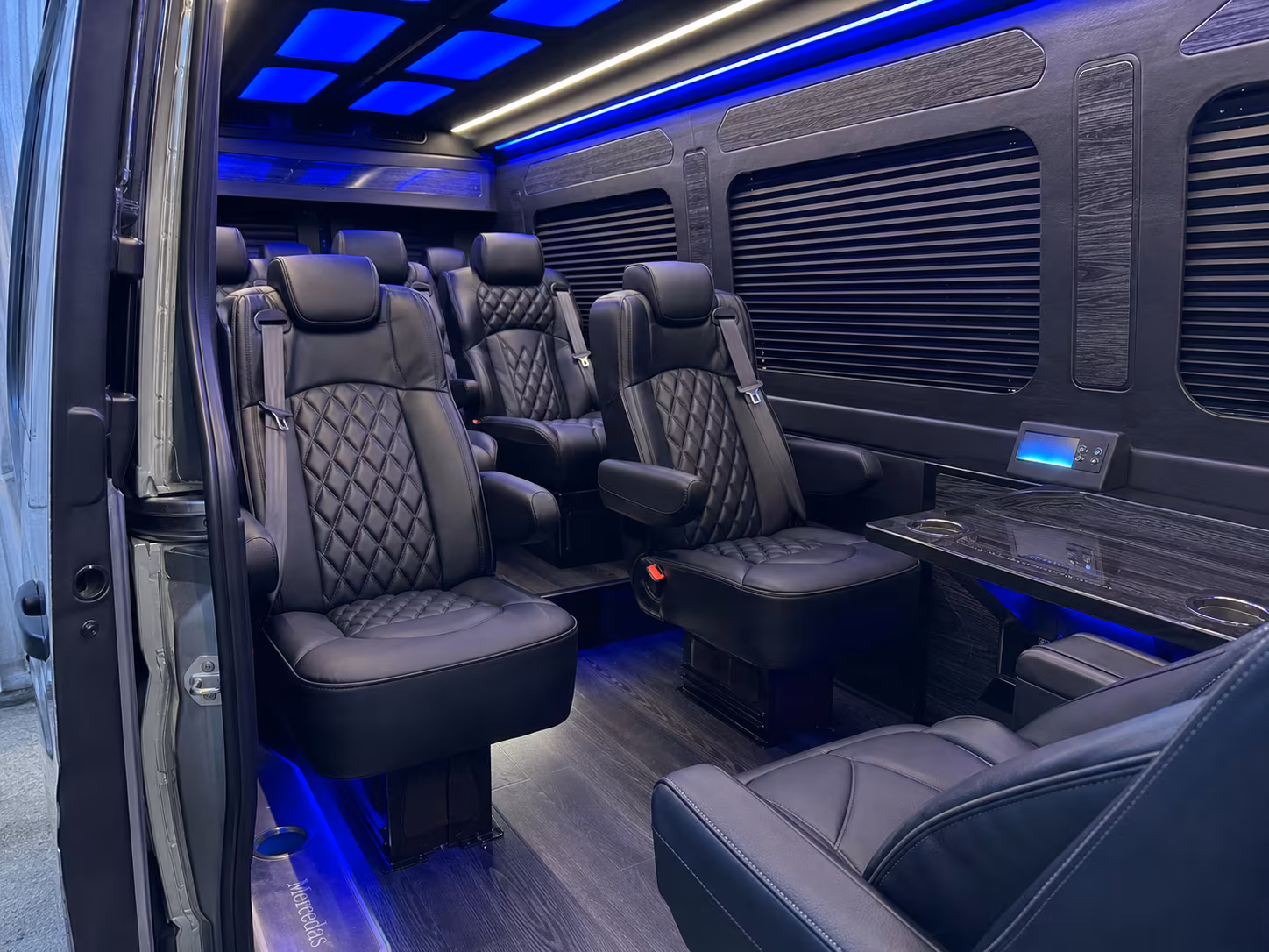 carlsbad 8 passenger sprinter van inside